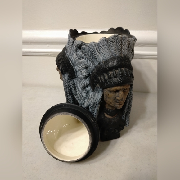 💥CLOSING Nov.1 SALE💥Vintage Handmade Ceramic 3 head Indian Chief Canister - Picture 3 of 7